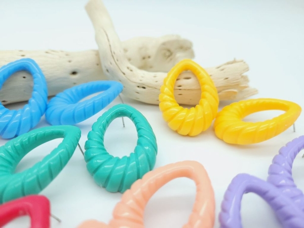Tropfen Ohrstecker bunt